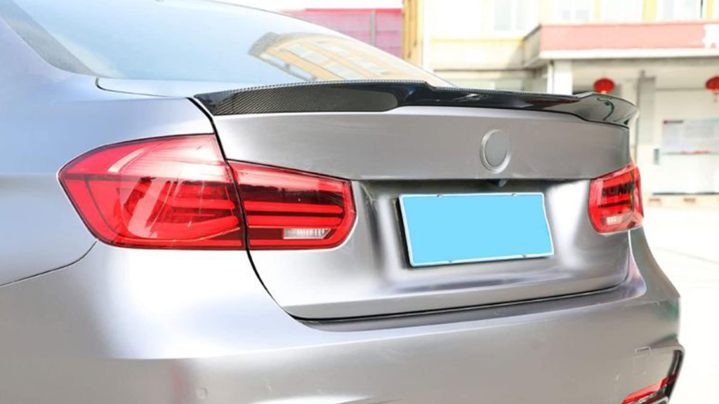 Real Carbon Fiber Trunk Lip BMW F30 Spoiler